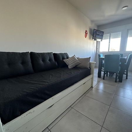 Departamento Por Dia Para 4 Personas Con Cochera Cubierta En Bahia Blanca Luaran gambar